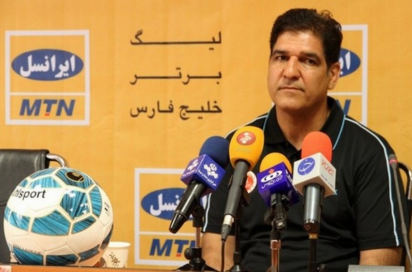 مهاجری: فولاد جزو 4 تیم برتر ایران است