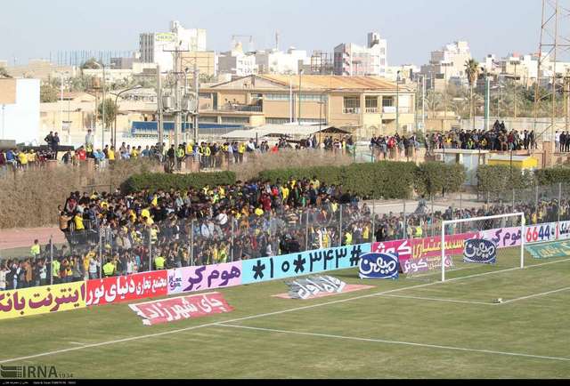 عکس/ورزشگاه آبادان شرمنده هواداران شد