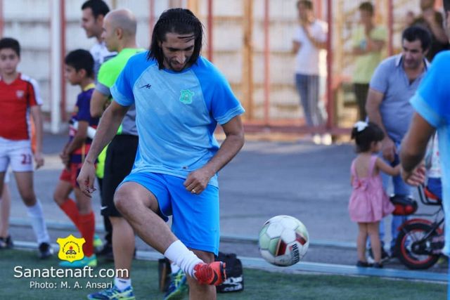 نماهایی از تمرین نفت آبادان در شهر باران