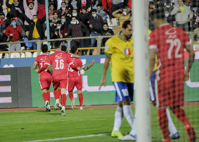 پرسپولیس 1 – نفت 0؛ چهارمین باخت زردپوشان