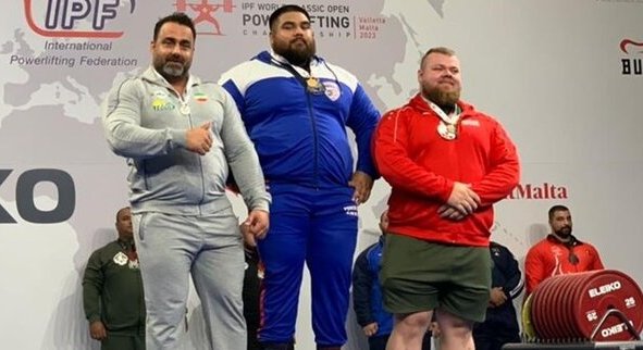 مدال پاورلیفتینگ جهان بر گردن ورزشکار خوزستانی